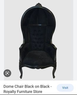 Baroque velvet chair