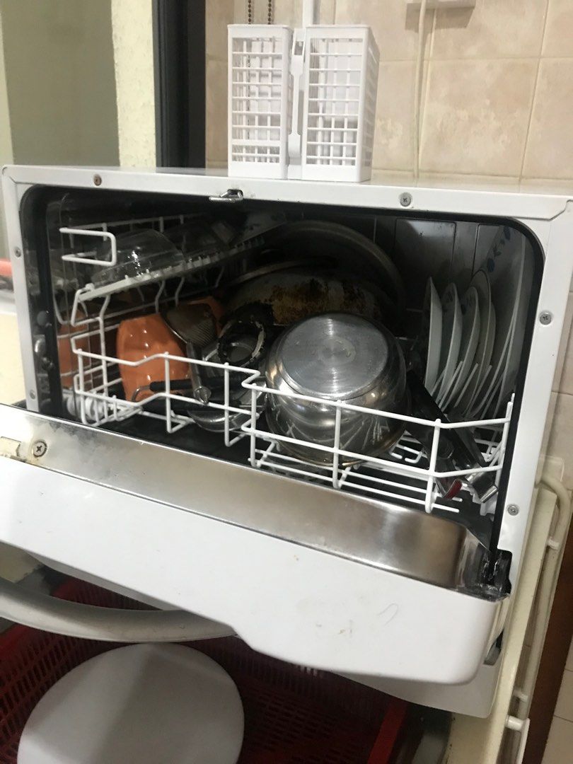 Electrolux table top dishwasher, TV & Home Appliances, Kitchen