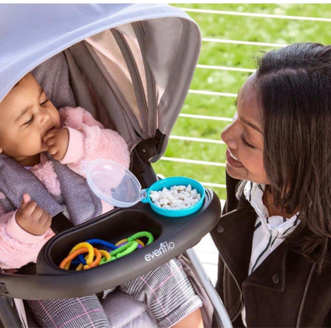 Evenflo Pivot Xpand double stroller, Babies & Kids, Going Out