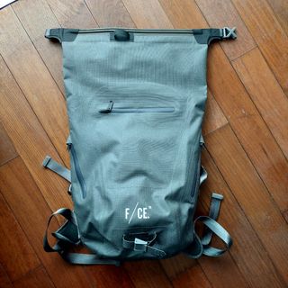 （分類：）位於 。 由 desertsdac 提交（商品編號 1202735591，圖片 1）。簡介： 。