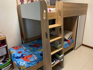 (Category: ) located in . Submitted by weowzers (Listing ID 1202907304, Image 1). Description: .