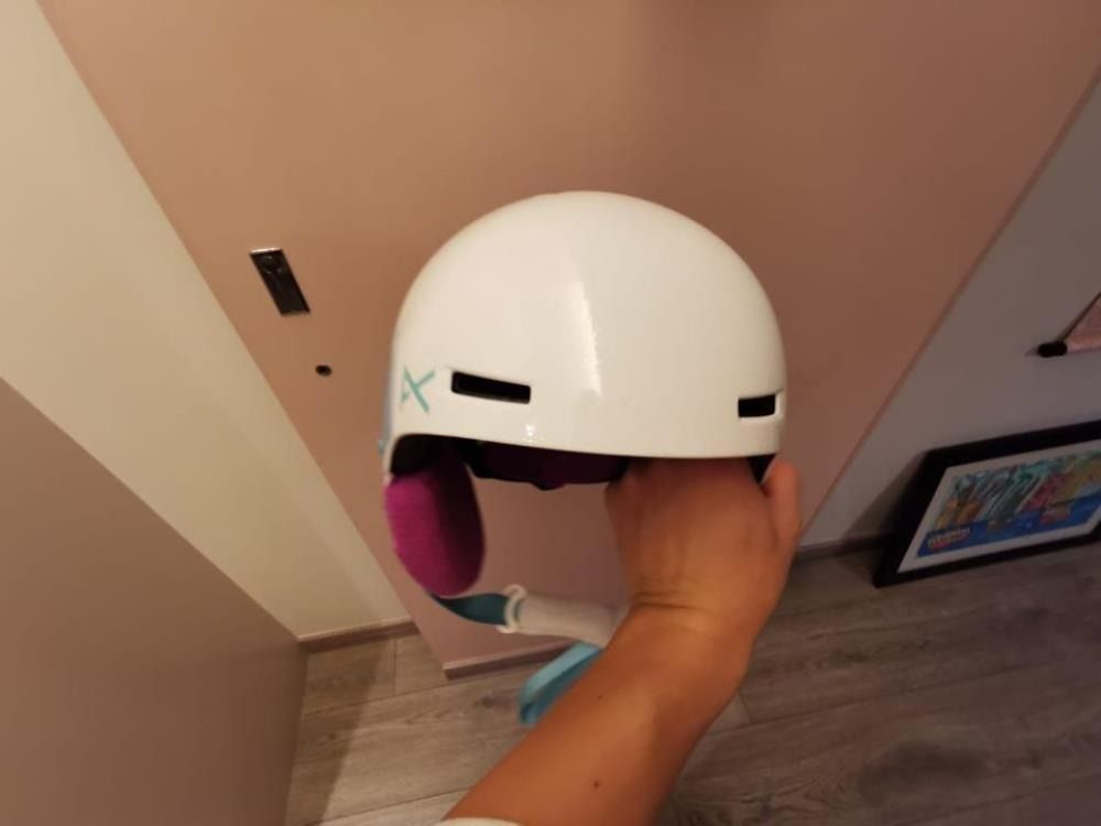 Frozen Anon Helmet 400 Carousell