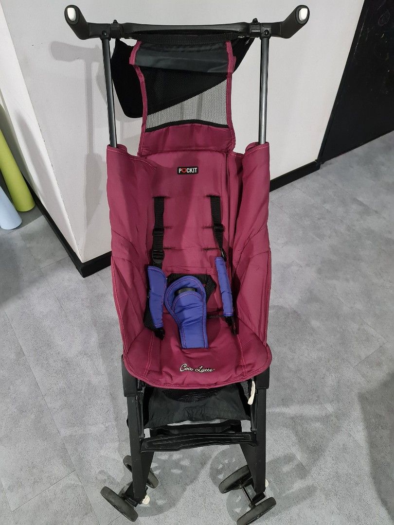 GB Pockit Lightweight Stroller Babies Kids Going Out