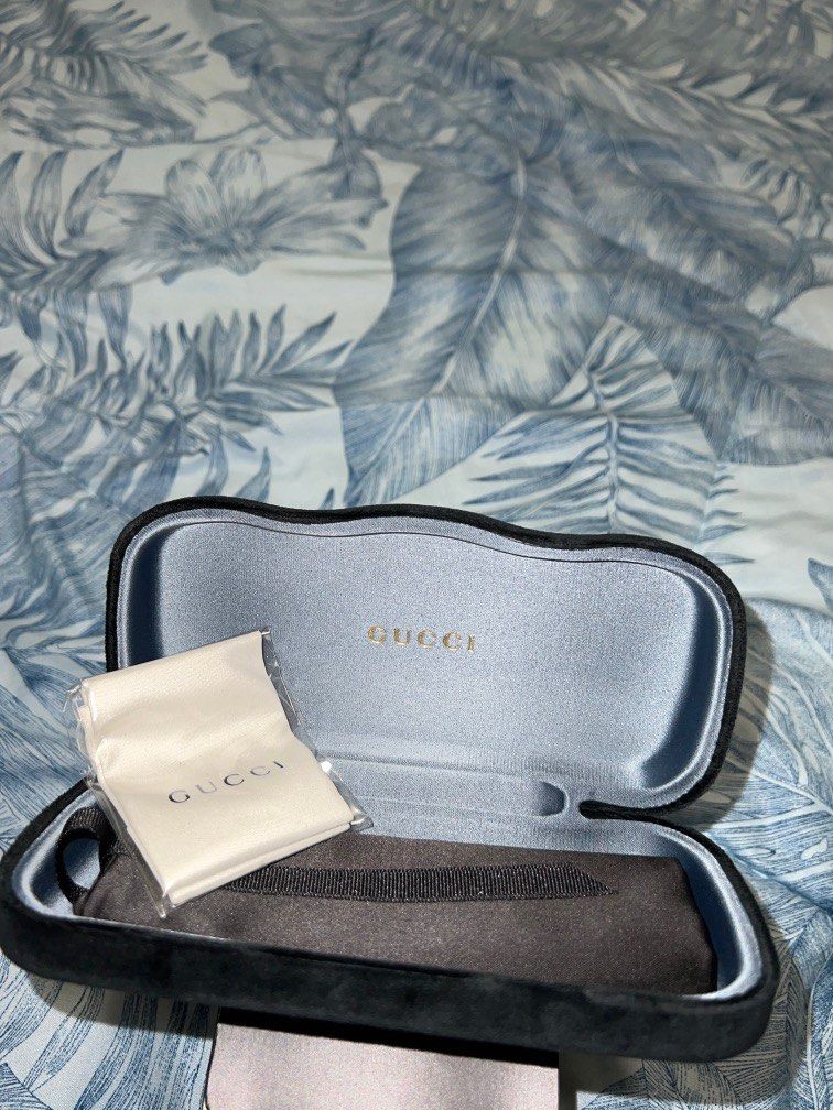 Gucci sunglasses deals case 2019