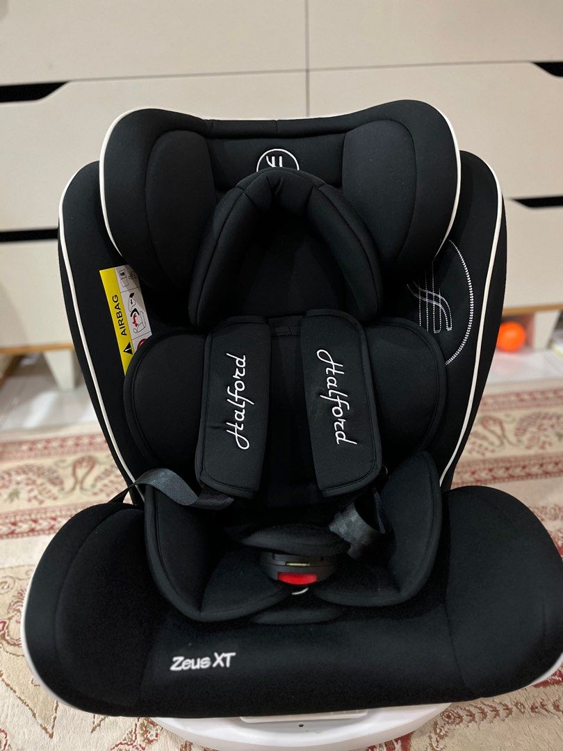 Halford Zeus XT Babies Kids Going Out Car Seats on Carousell