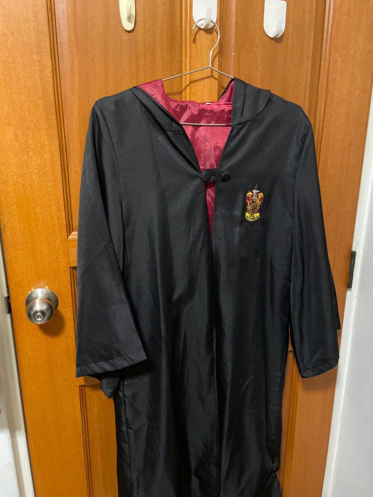 Harry potter cloak and tie (gryffindor), Men's Fashion, Coats, Jackets