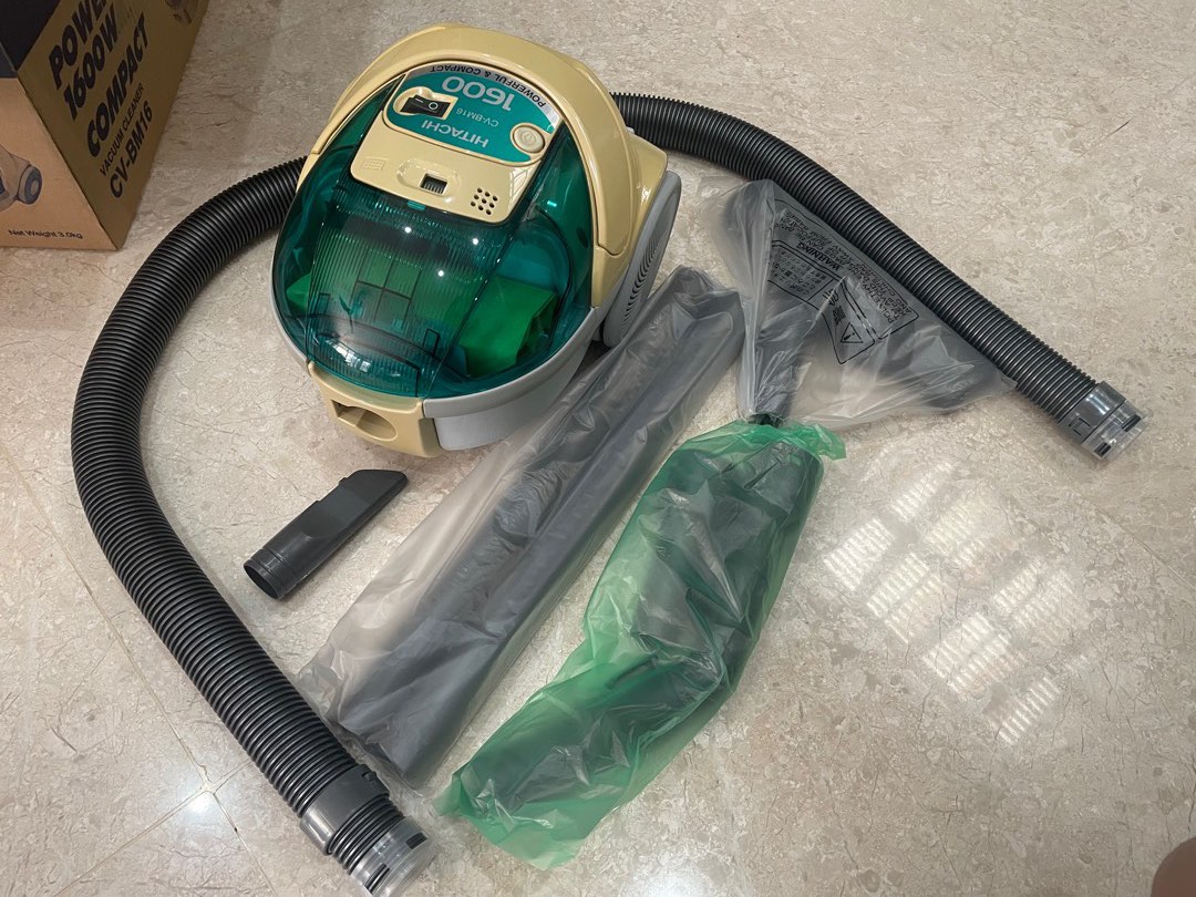 Hitachi Compact Vacuum Cleaner CVBM16, TV & Home Appliances, Vacuum Cleaner & Housekeeping on