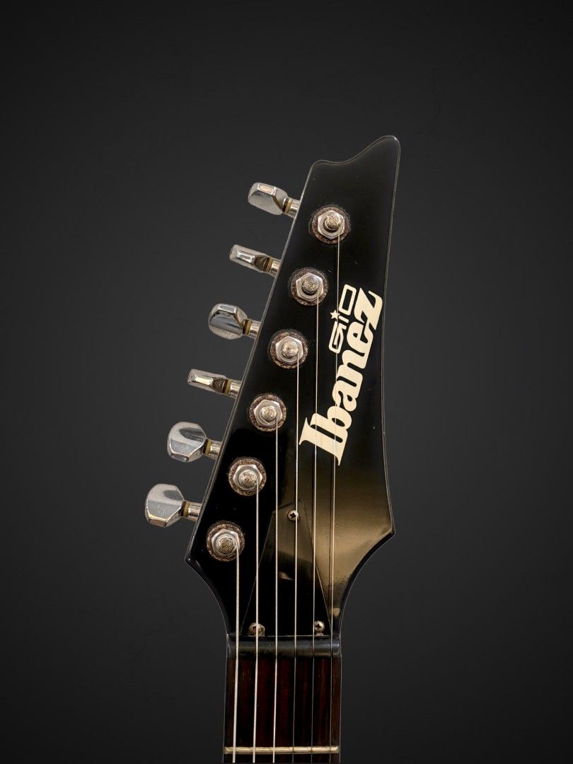 Ibanez Electric Guitar HSH, Hobbies & Toys, Music & Media, Musical