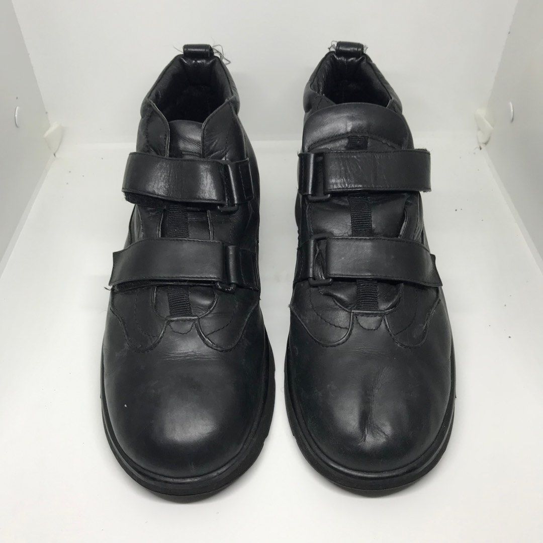 Issey miyake shop men boots