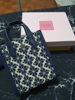 Kate Spade Flower Monogram Eleanor Medium Satchel Black Multi, Luxury, Bags  & Wallets on Carousell