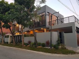 Las Pinas City House and Lot , Furnished P30 Million