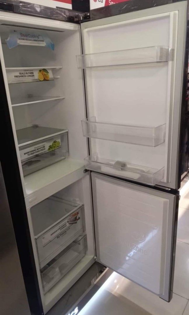 Lg Bottom Freezer Refrigerator, TV & Home Appliances, Kitchen