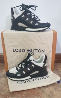 AUTHENTIC LOUIS VUITTON RUNAWAY SNEAKERS SIZE 38.5, Women's Fashion,  Footwear, Sneakers on Carousell