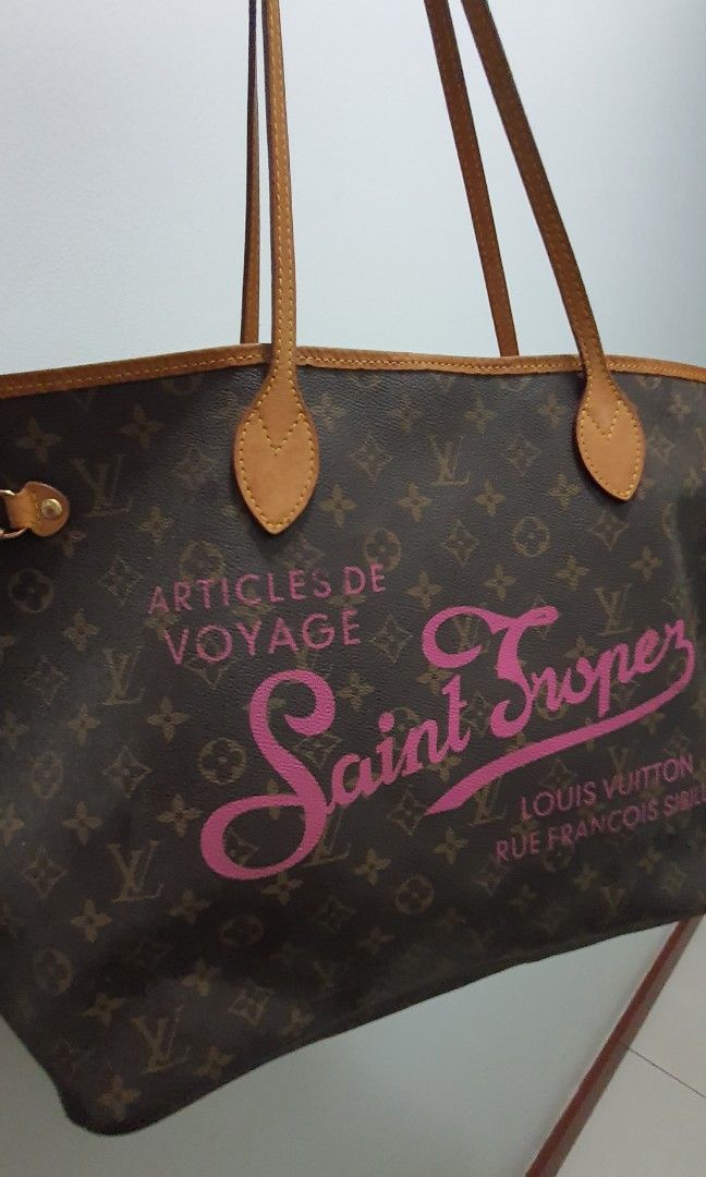 LV Neverfull GM size (Category: Luxury Bags & Wallets) located in Makati City. Submitted by mrsdm (Listing ID 1202895592, Image 1). Description: LV Neverfull Limited Edition GM Size.