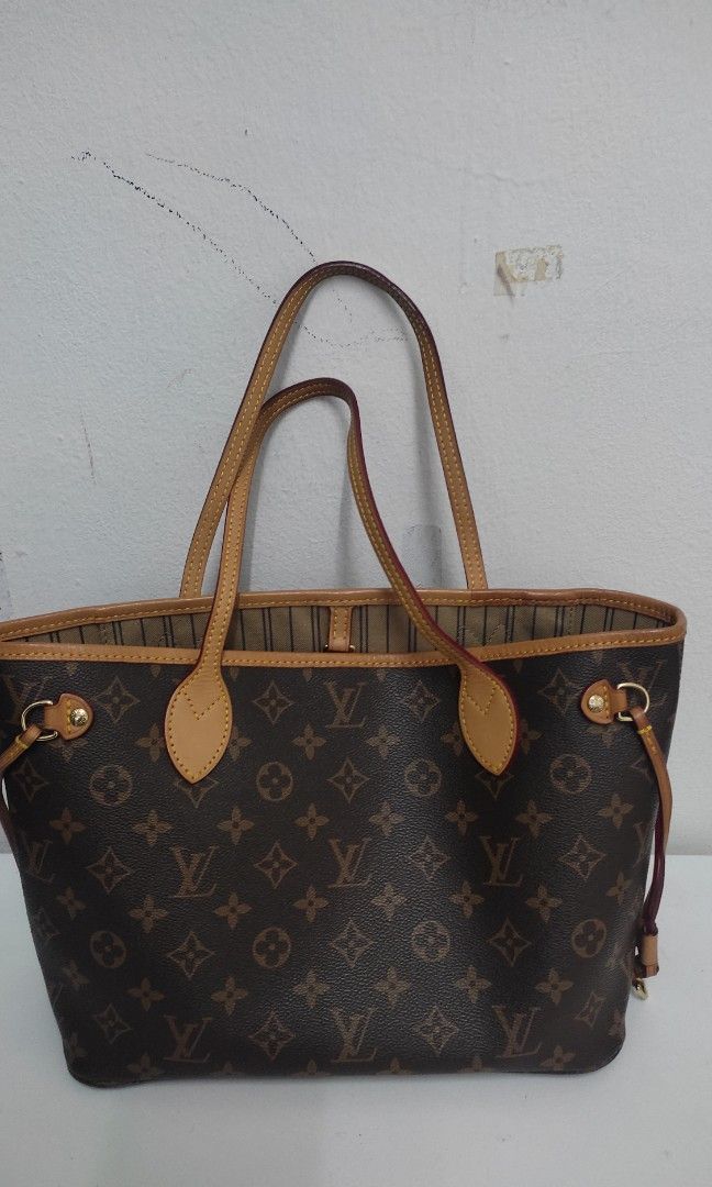 Louis Vuitton Caramel Nomade Leather Vertical Lockit Bag - BOPF | Business  of Preloved Fashion