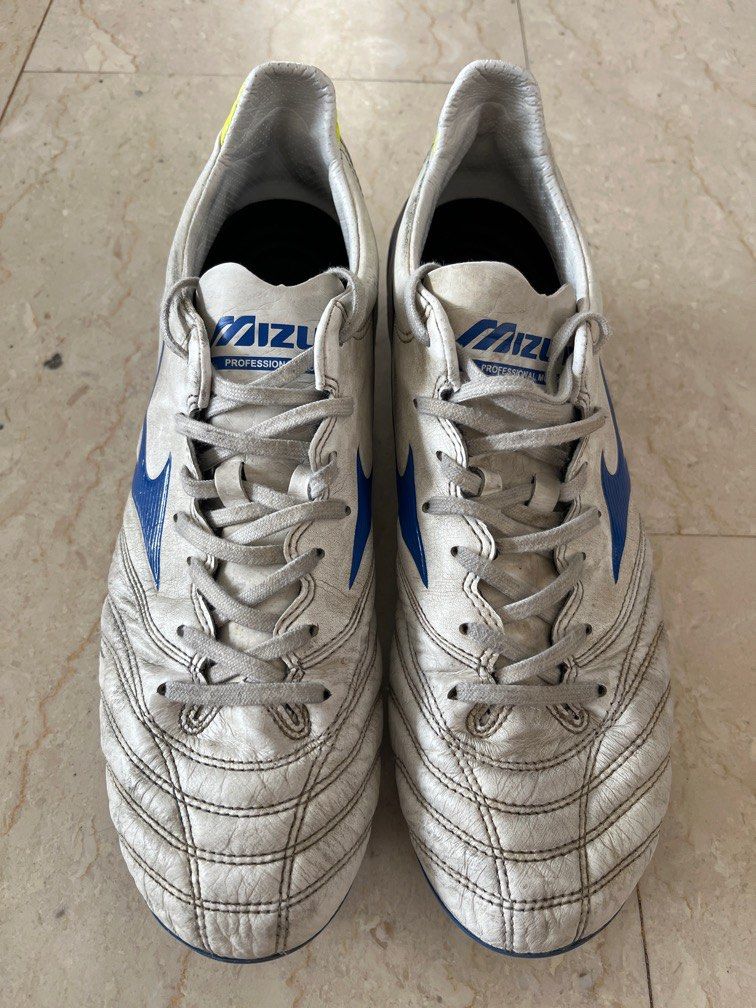mizuno morelia professional model