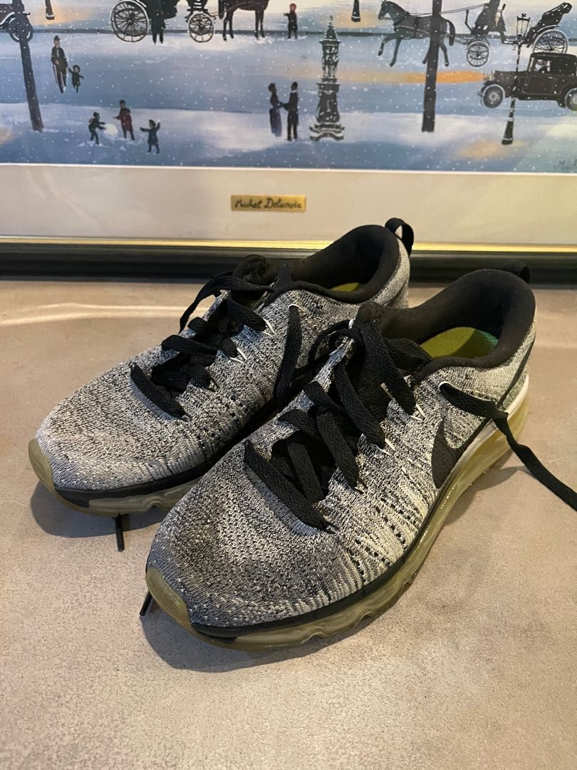 Nike Flyknit racer OREO FIXED PRICE Women s Fashion Footwear Sneakers on Carousell