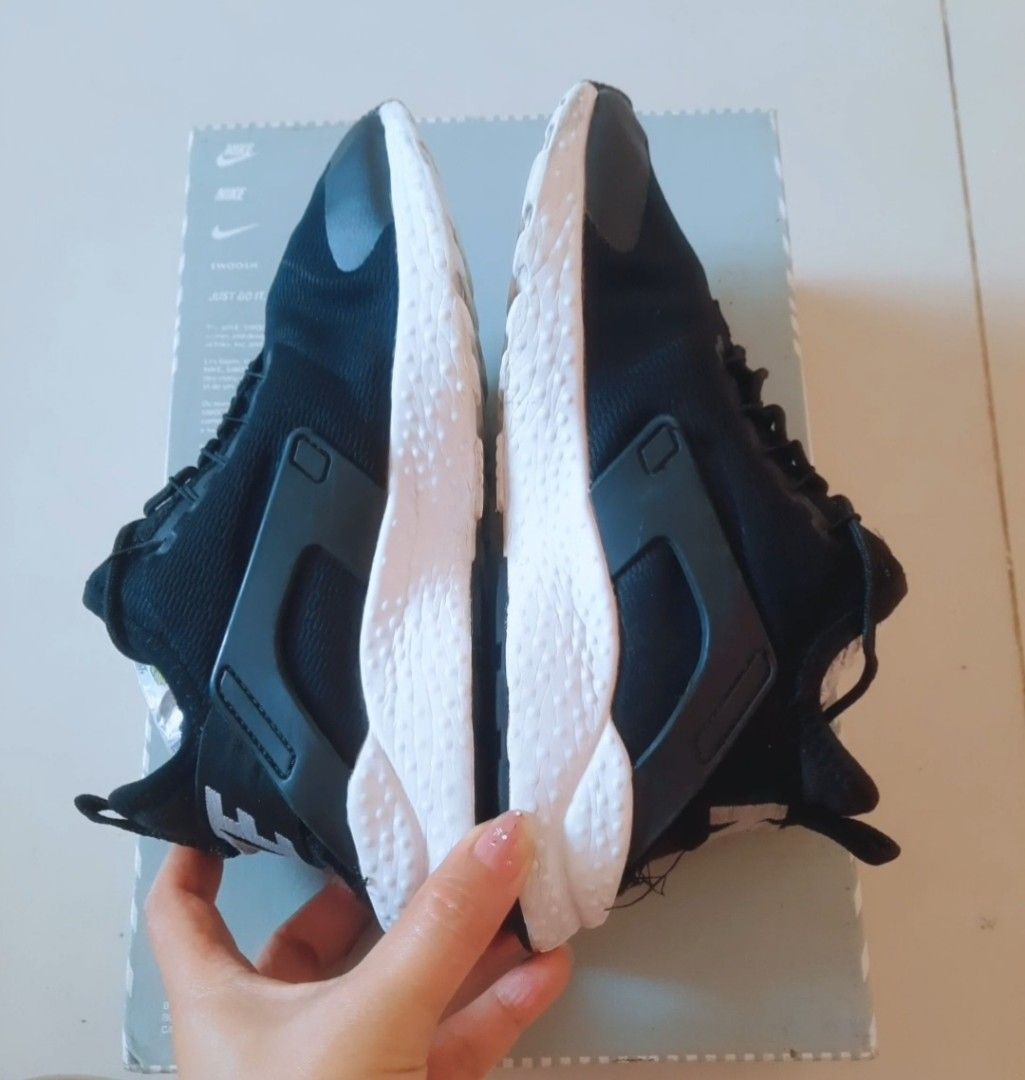Womens nike best sale huarache size 6