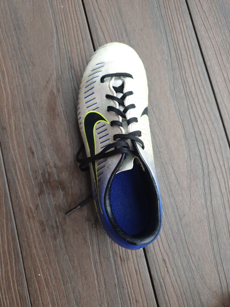 mercurial nike neymar