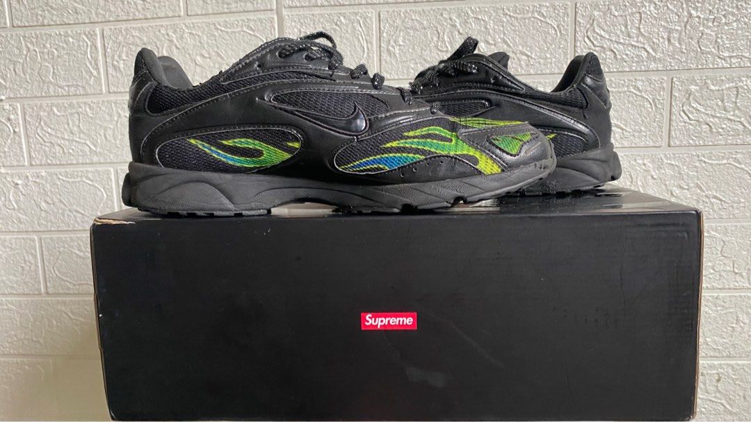 Nike spectrum store supreme black