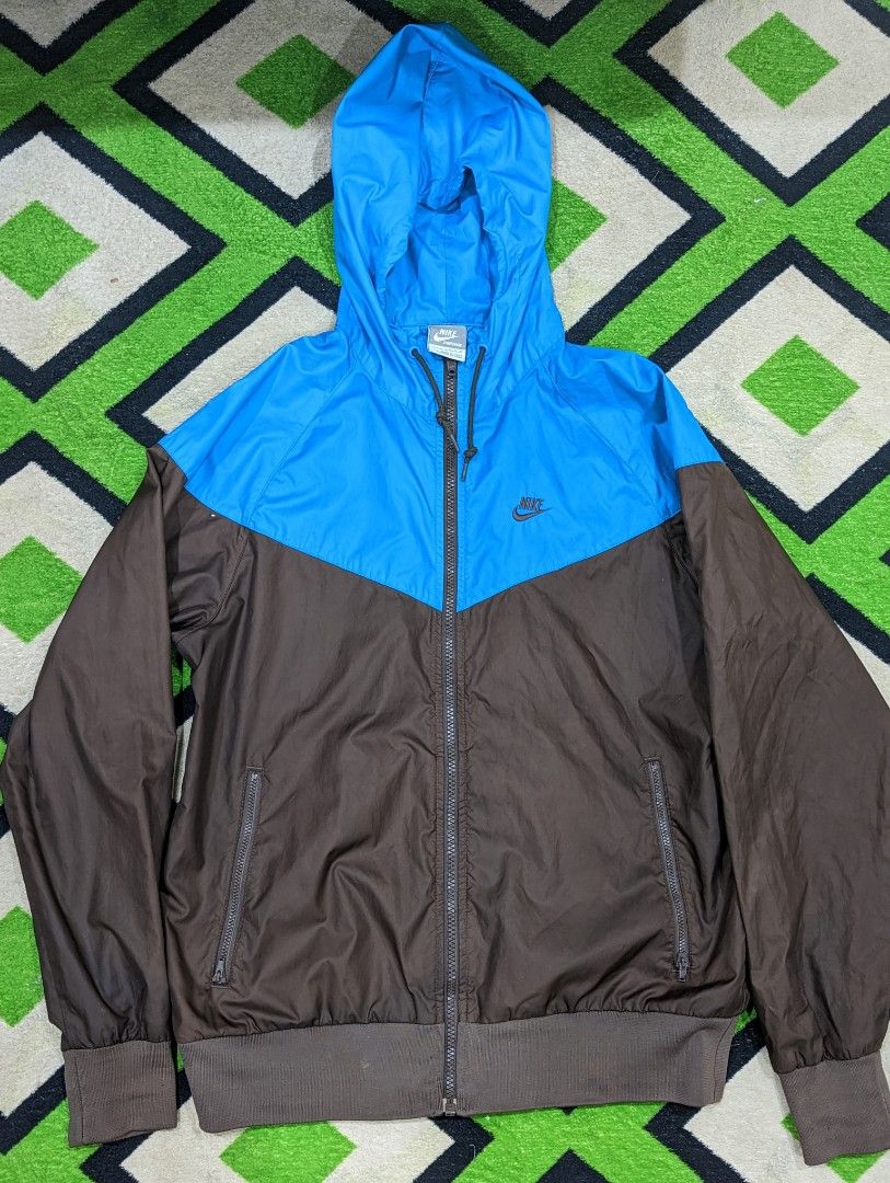 Nike windbreaker ori, Men's Fashion, Coats, Jackets and Outerwear on