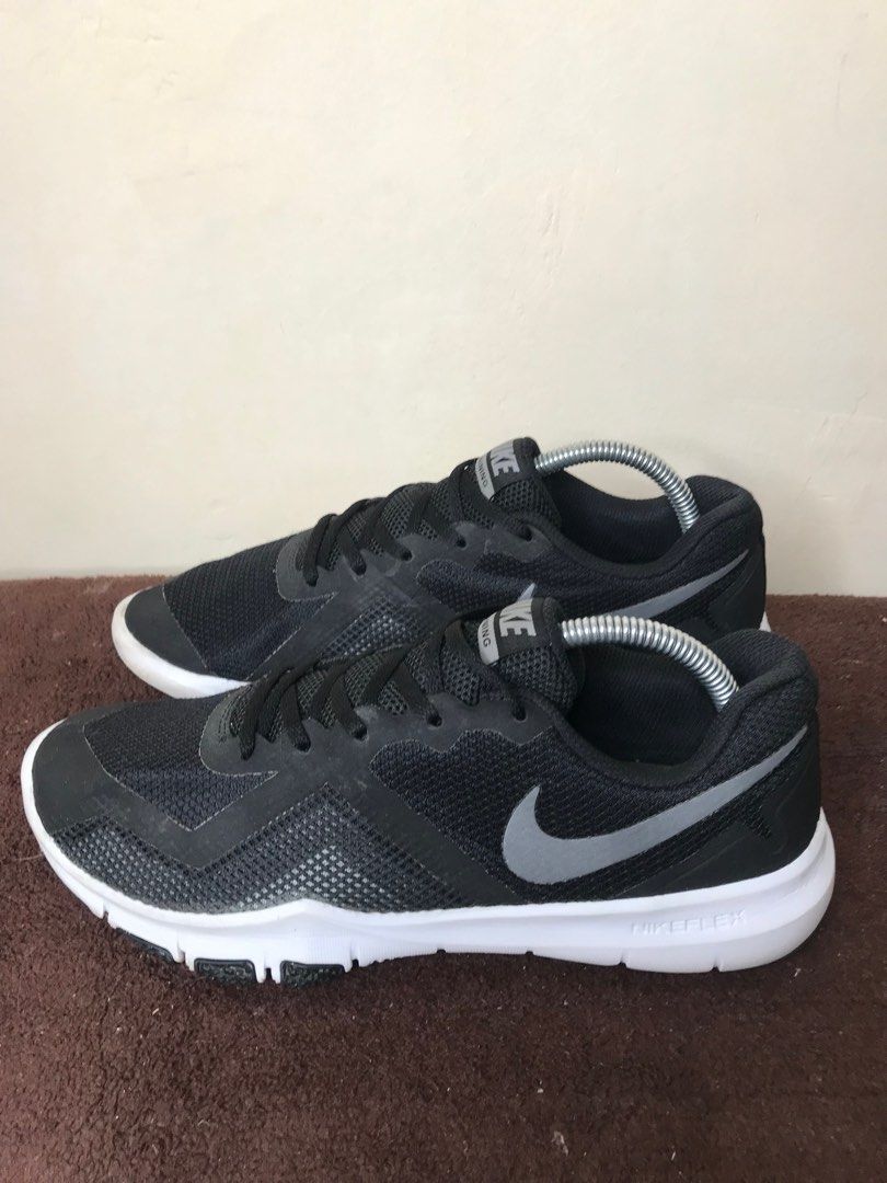 Nike flex hotsell control 2 mens
