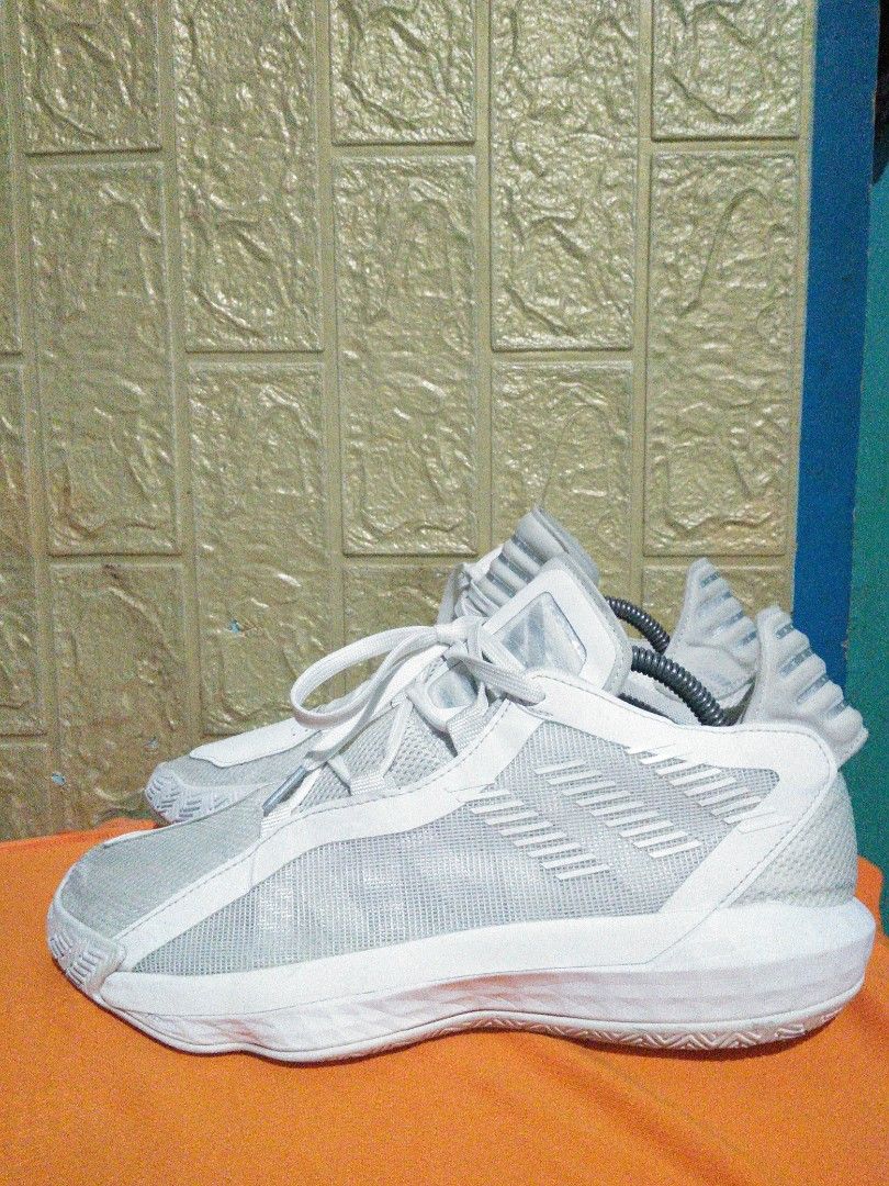Original Adidas Dame 6 Basketball Shoes size 8 US, Men's Fashion, Footwear,  Sneakers on Carousell