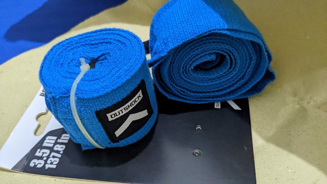 Outshock boxing wraps 3.5 m, Sports Equipment, Sports & Games, Combat