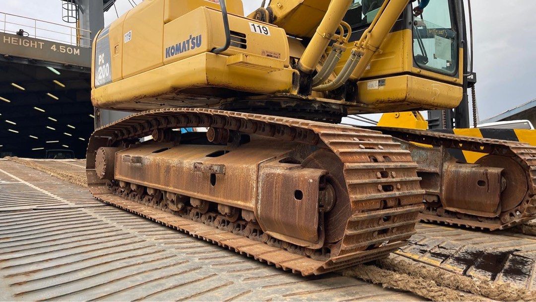 PC200-8n1 Backhoe Komatsu Japan Surplus, Special Vehicles, Heavy ...