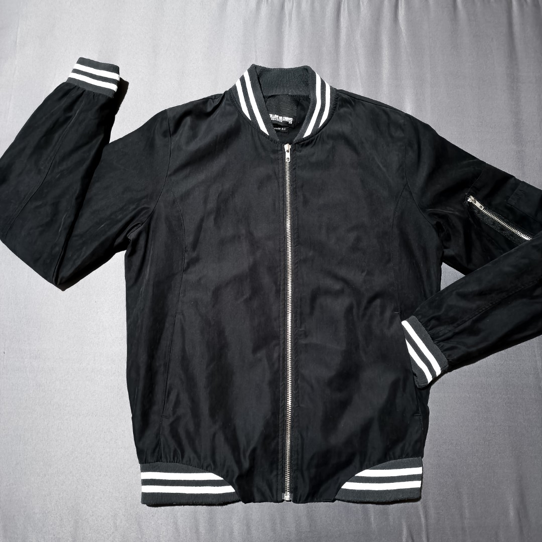 Penshoppe Bomber Jacket in Black (XS), Men's Fashion, Coats, Jackets ...