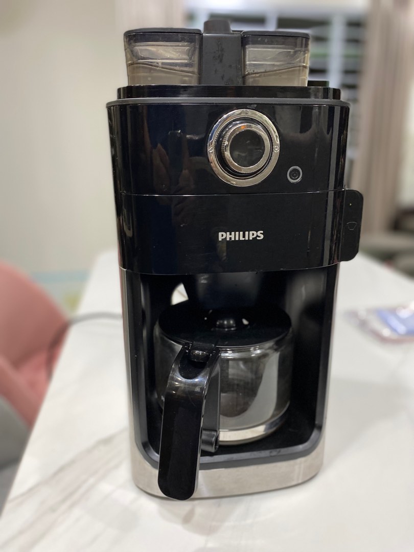 Philips Grind & Brew coffee machine, TV & Home Appliances, Kitchen