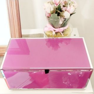 Pink glass jewllery box