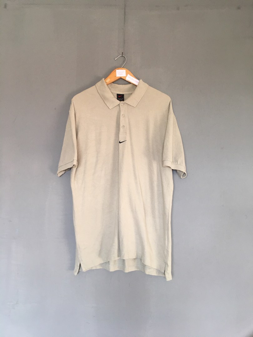 Polo Nike vintage, Fesyen Pria, Pakaian , Atasan di Carousell