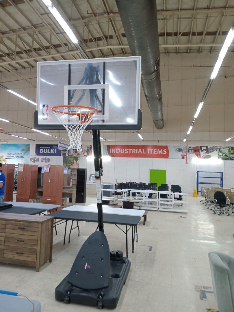 Portable basketball system for Sale!, Sports Equipment, Sports & Games