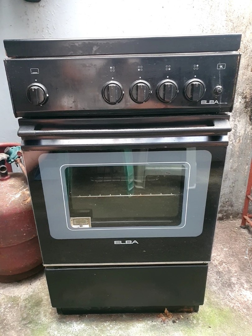 Preloved ELBA 4burner gas range, TV & Home Appliances, Kitchen