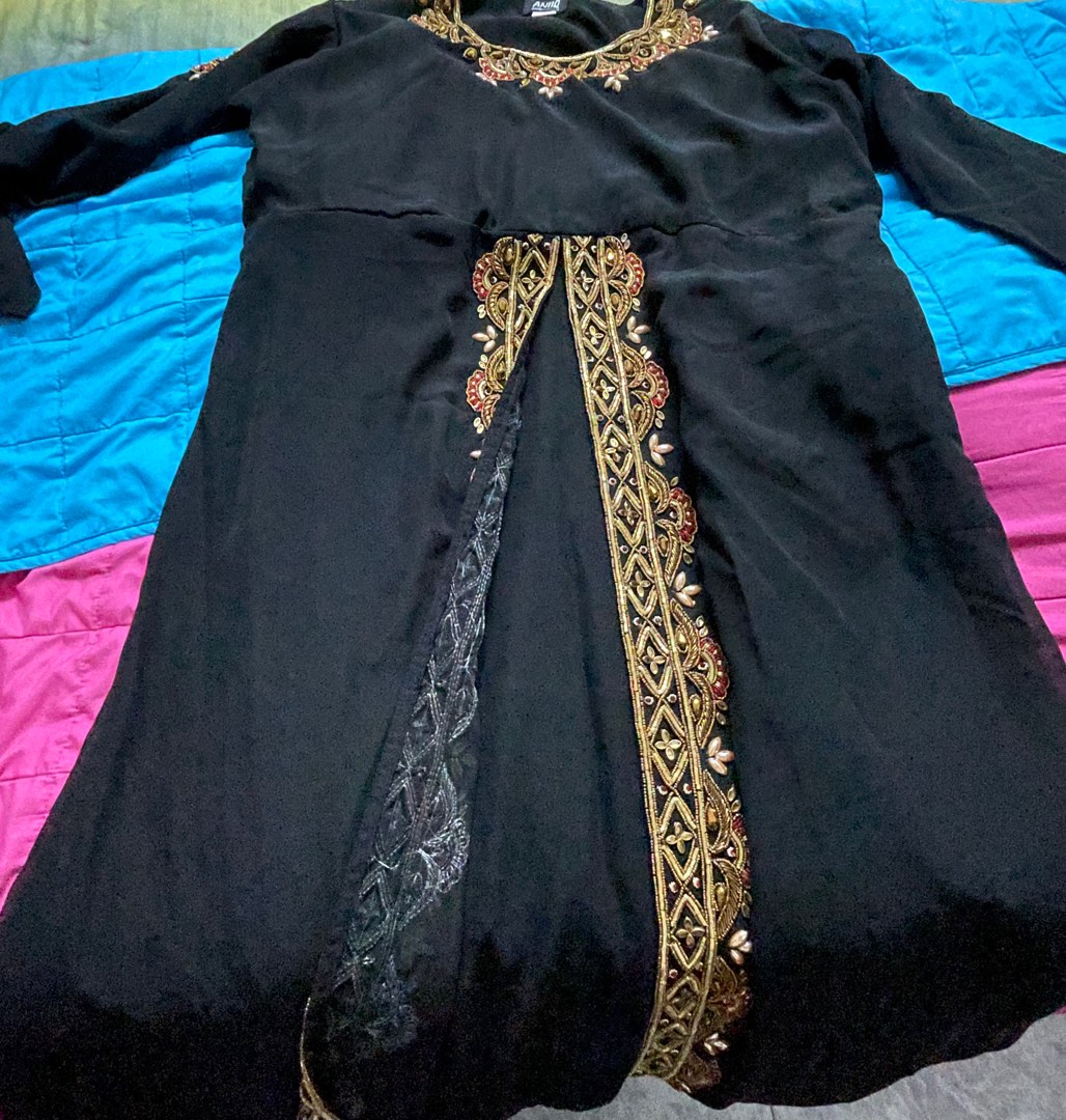 Princess cut dress, Women's Fashion, Muslimah Fashion, Dresses on Carousell