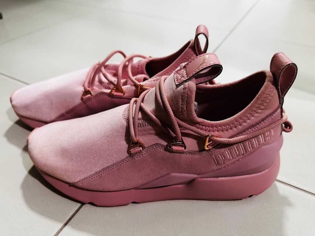 Puma sneakers fashion top