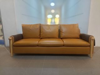 (Category: ) located in . Submitted by specialshop (Listing ID 1202809908, Image 1). Description: .