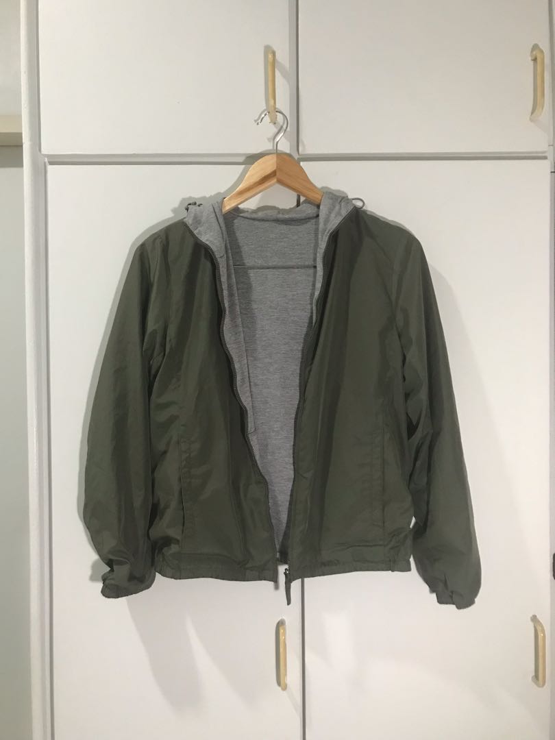 Reversible Uniqlo Parka, Women's Fashion, Coats, Jackets and Outerwear ...