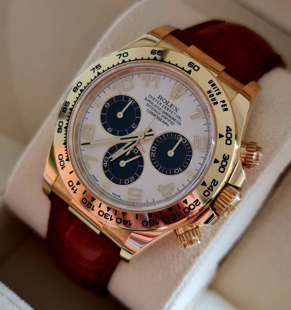 Rolex (Category: Luxury Watches) located in Manila. Submitted by bng21 (Listing ID 1202709820, Image 3). Description: full set 2016 refere 116518 with rubber b strap.