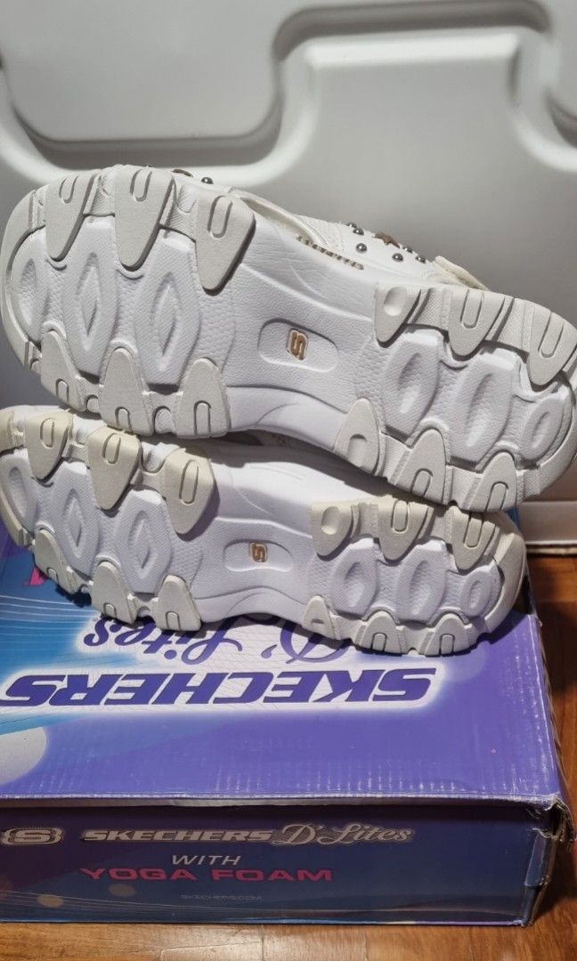 skechers d lites sandals white
