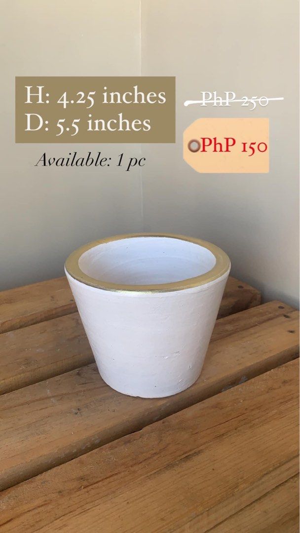 SALE Clay pots, Furniture & Home Living, Gardening, Pots & Planters on