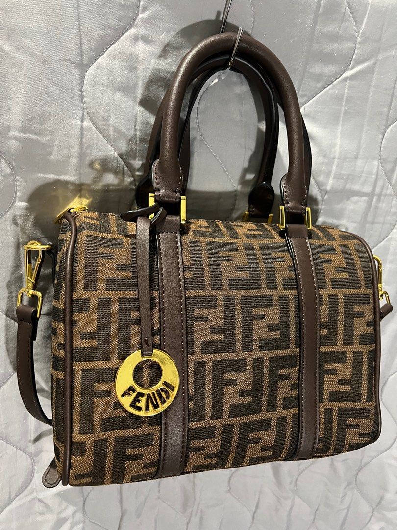 Sale fixed price Good as new Fendi speedy 25 2way from Korea