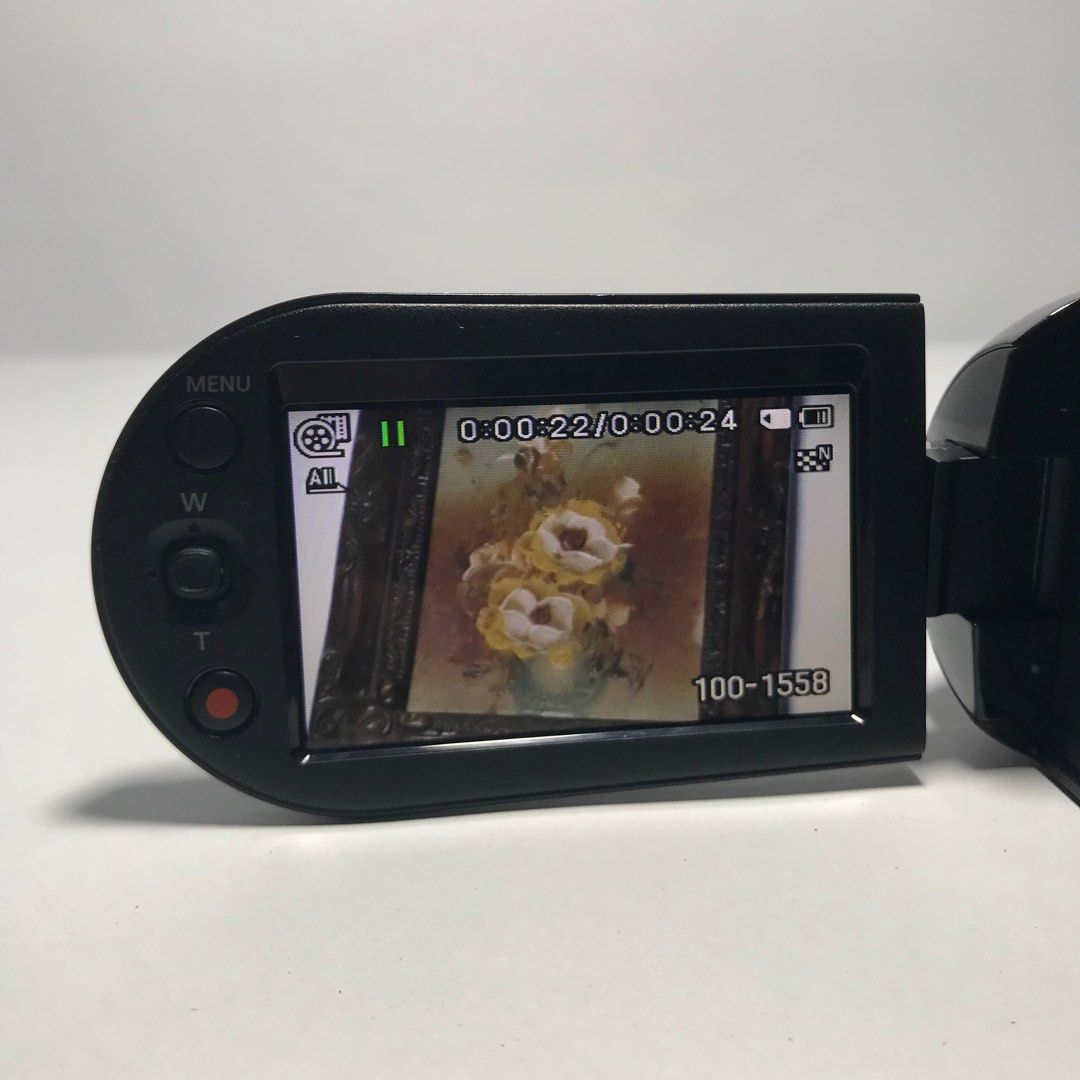 SAMSUNG CAMCORDER SD CARD, Photography, Video Cameras on Carousell