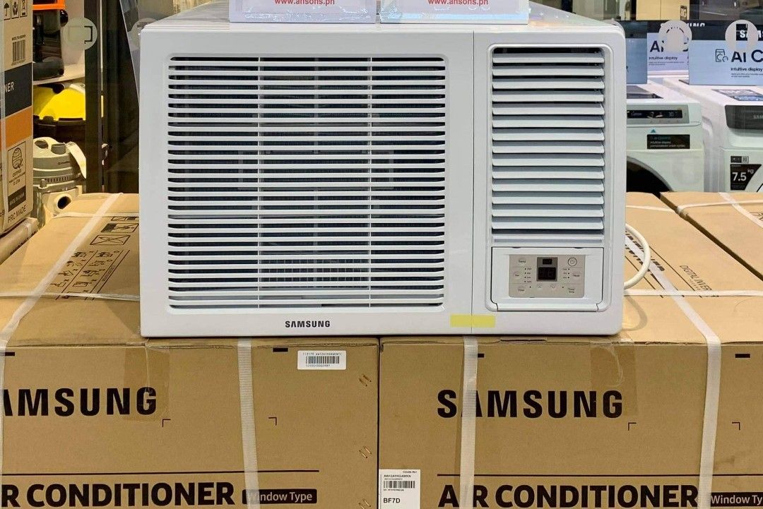 SAMSUNG WINDOW TYPE AIRCON (DIGITAL INVERTER), TV & Home Appliances