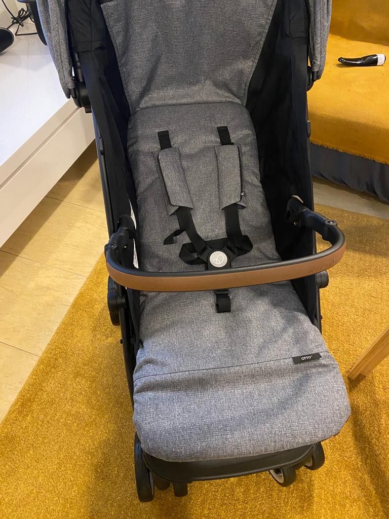 Self Folding Evenflo Otto Gold, Babies & Kids, Going Out, Strollers on