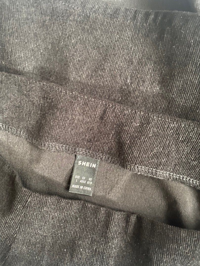 Shein black skirt with slit size large (Category: Skirts) located in Caloocan City. Submitted by irish313 (Listing ID 1202840335, Image 3). Description: Shein black skirt with slit size large.