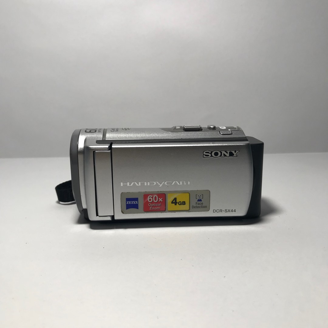 SONY HANDYCAM SD CARD, Photography, Video Cameras on Carousell