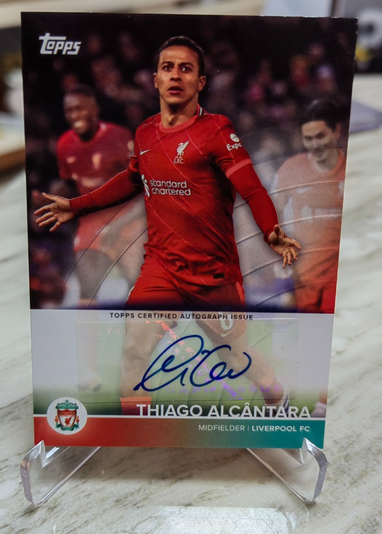 Thiago Alcantara Auto card  Topps Liverpool team set