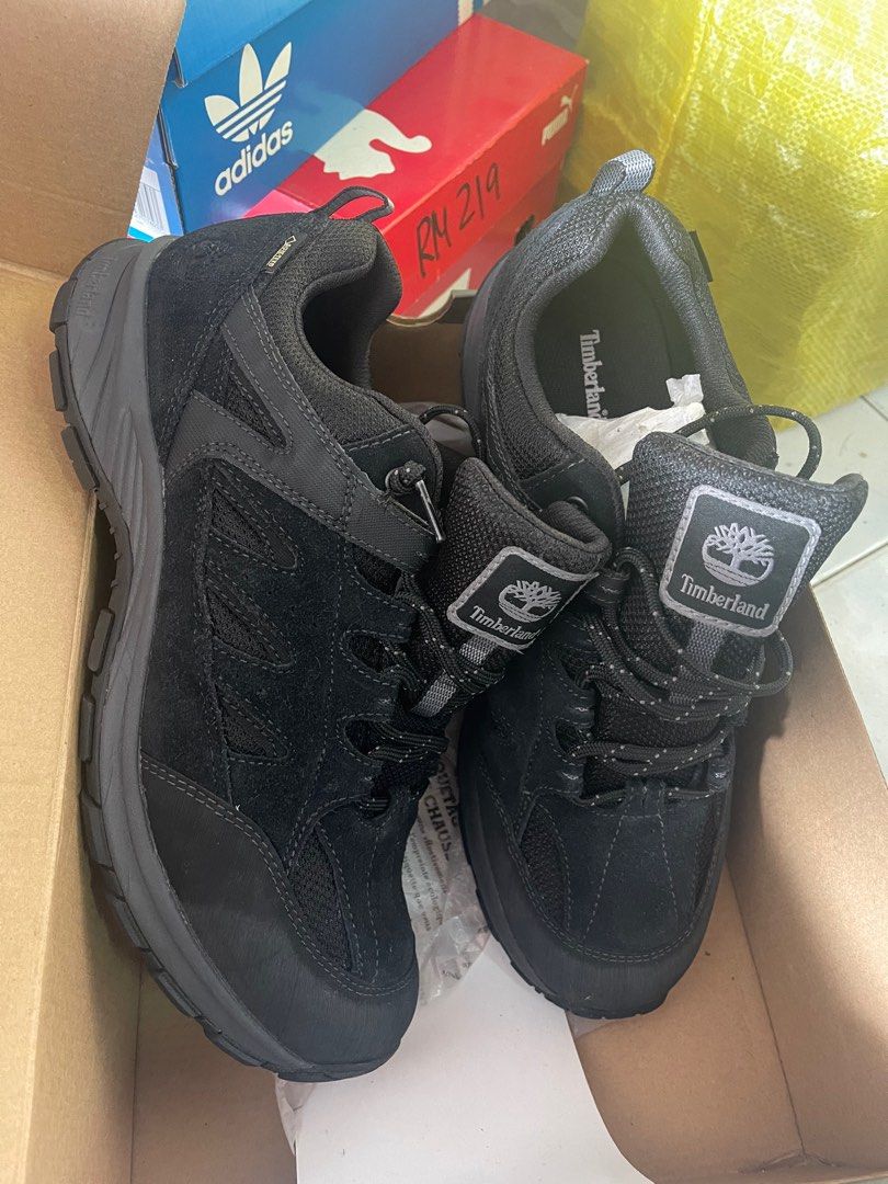 Timberland Men Shoes Like New Size US12 With Box
